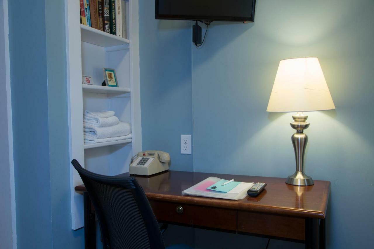 Chambre Simple avec Salle de Bains Commune